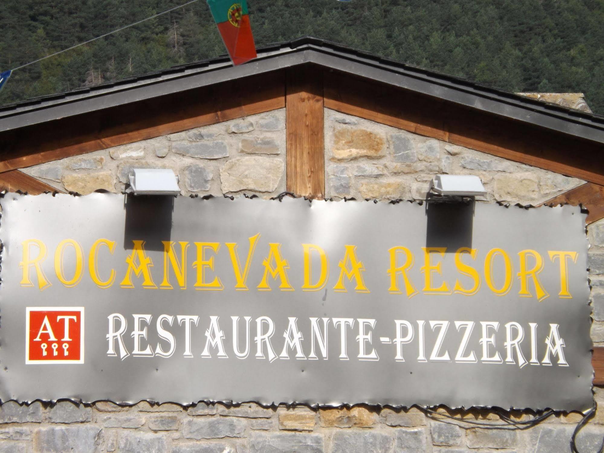 Roca Nevada Suites วิลยานัว ภายนอก รูปภาพ